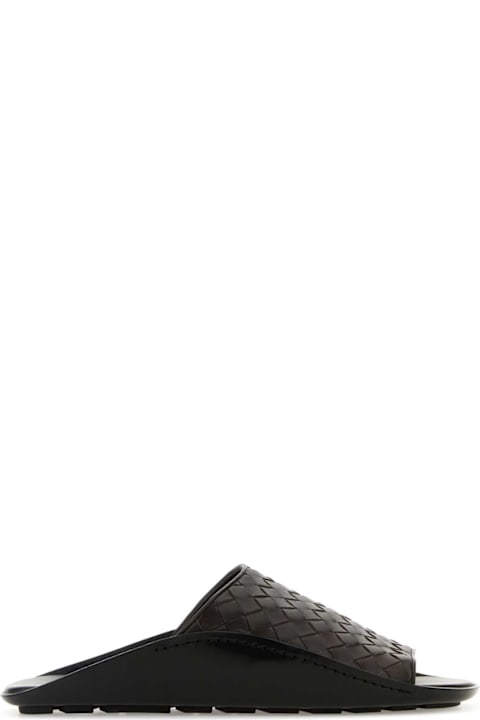 Bottega Veneta Shoes for Men Bottega Veneta Brown Leather Wave Slippers